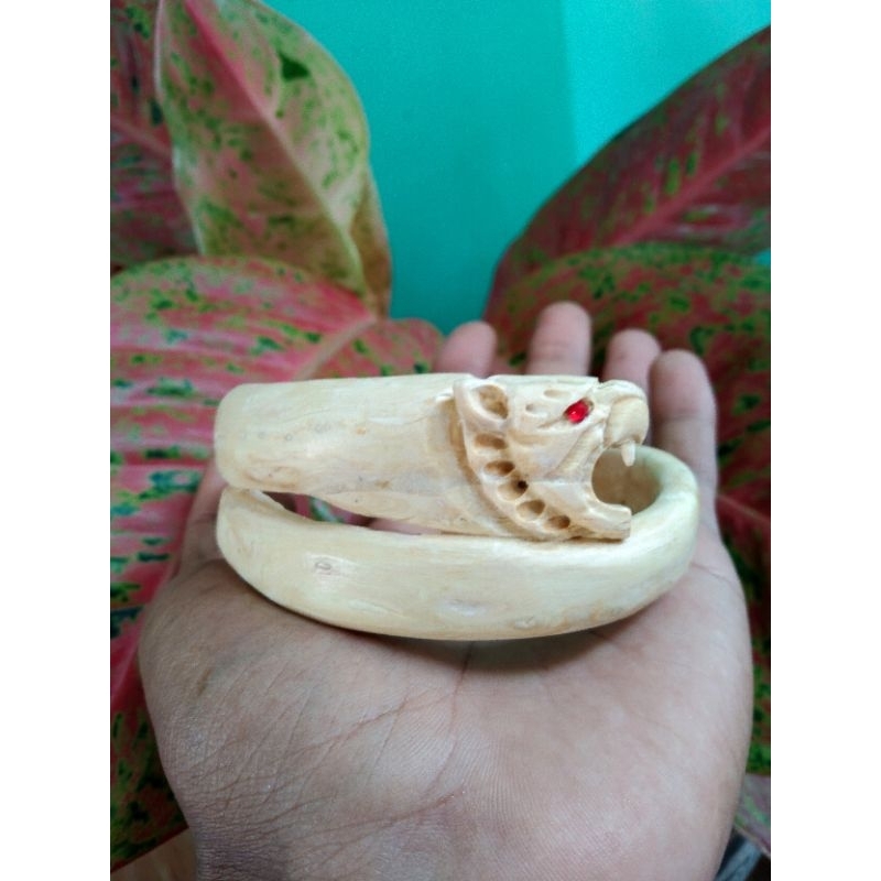 GELANG AKAR BAHAR PUTIH JUMBO,UKIR MACAN KUMBANG