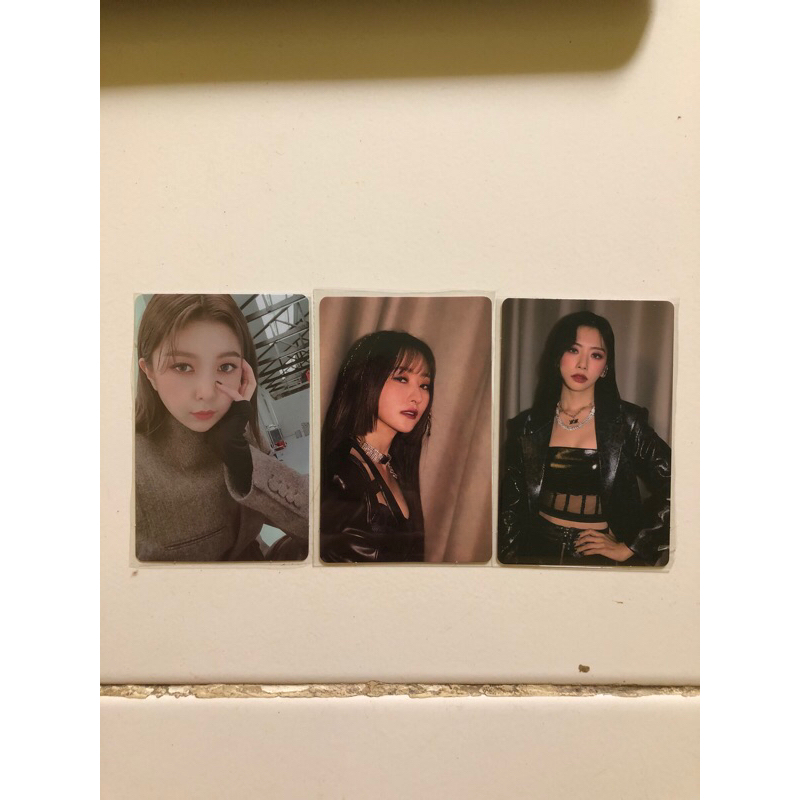PHOTOCARD DREAMCATCHER JIU SUA DAMI DSYTOPIA : ROAD TO UTOPIA