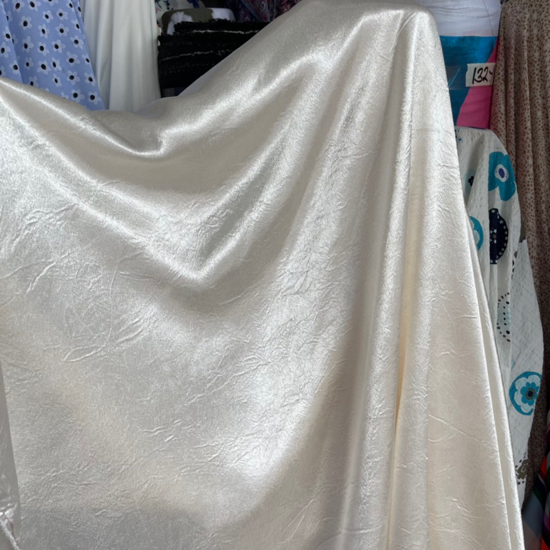 Kain shimer - shimer polos - Armani silk - kain silk garmen