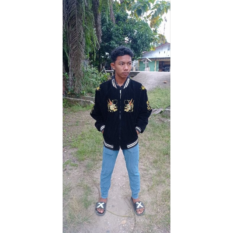 Sukajan Velvet Dragon