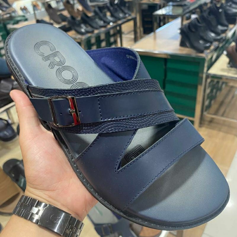 CROCODILE sandal kulit pria terbaru