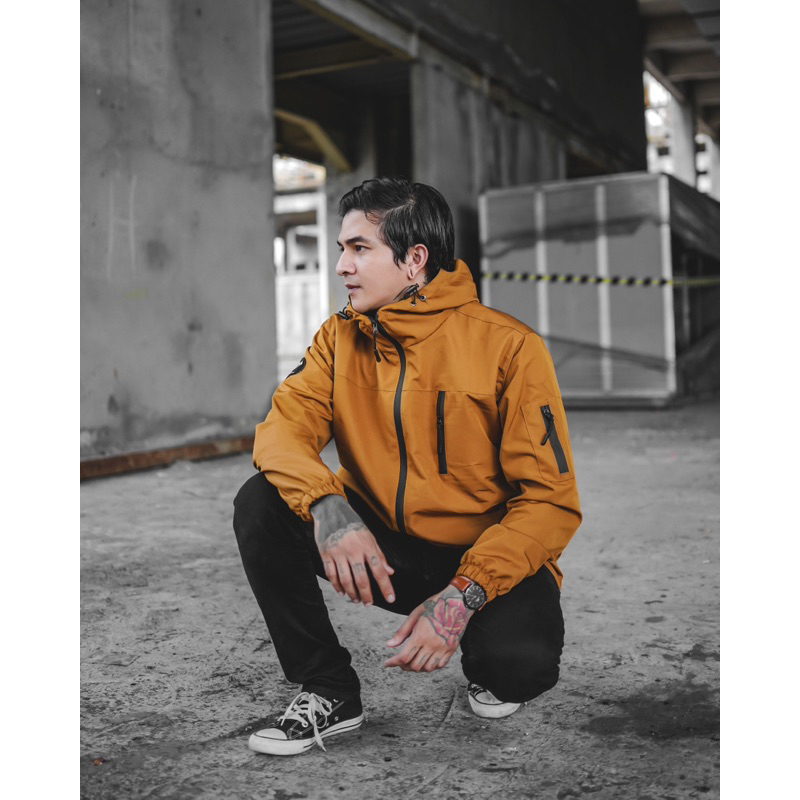 PHOMPPHIESS Jaket Outdoor Tobacco Jaket Waterproof Pria Wanita