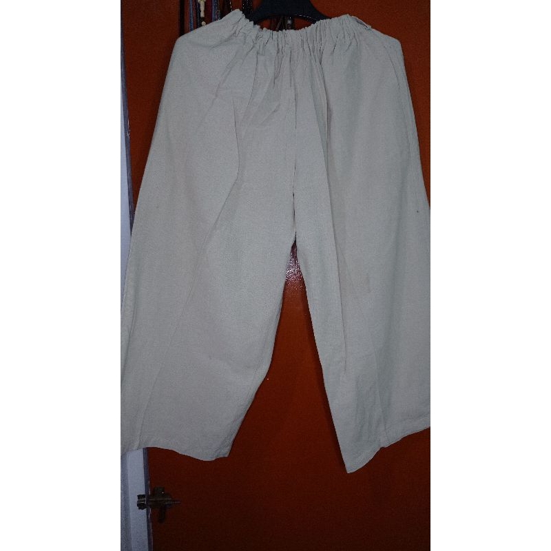 YONA PANTS (SAND) FIXPOSE