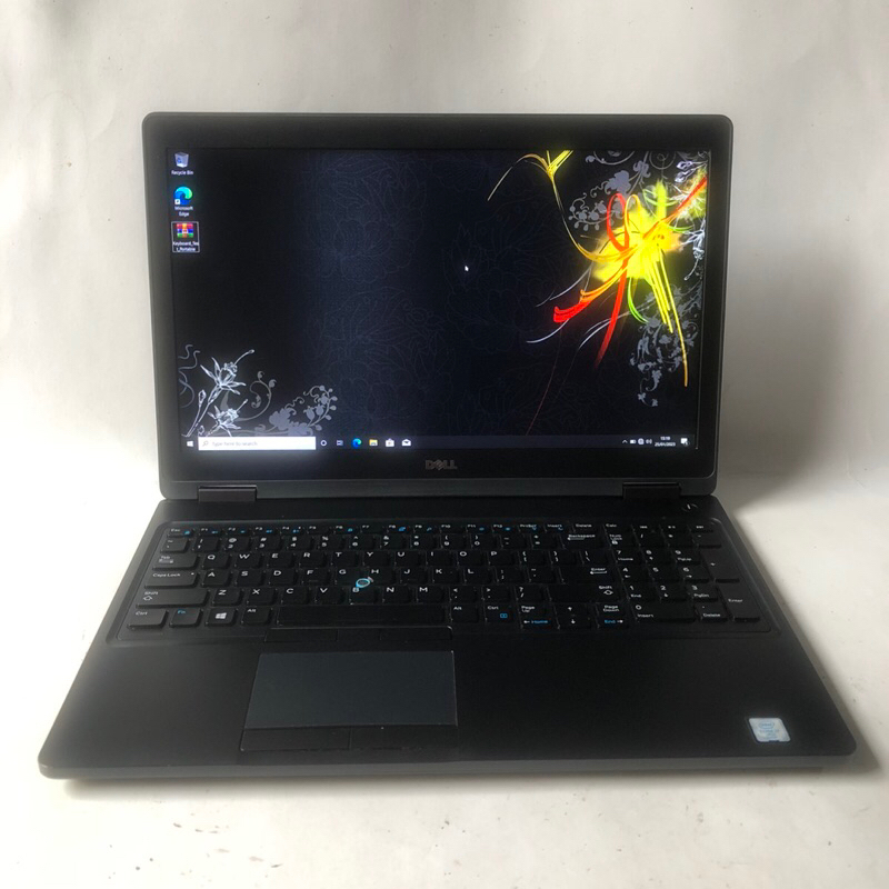 Laptop Gaming Rendering - Workstation Dell Precision 3520 - i7 6820HQ - Dual VGA