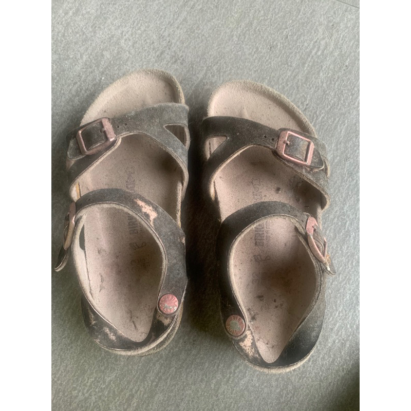 birkenstock anak perempuan sz 32