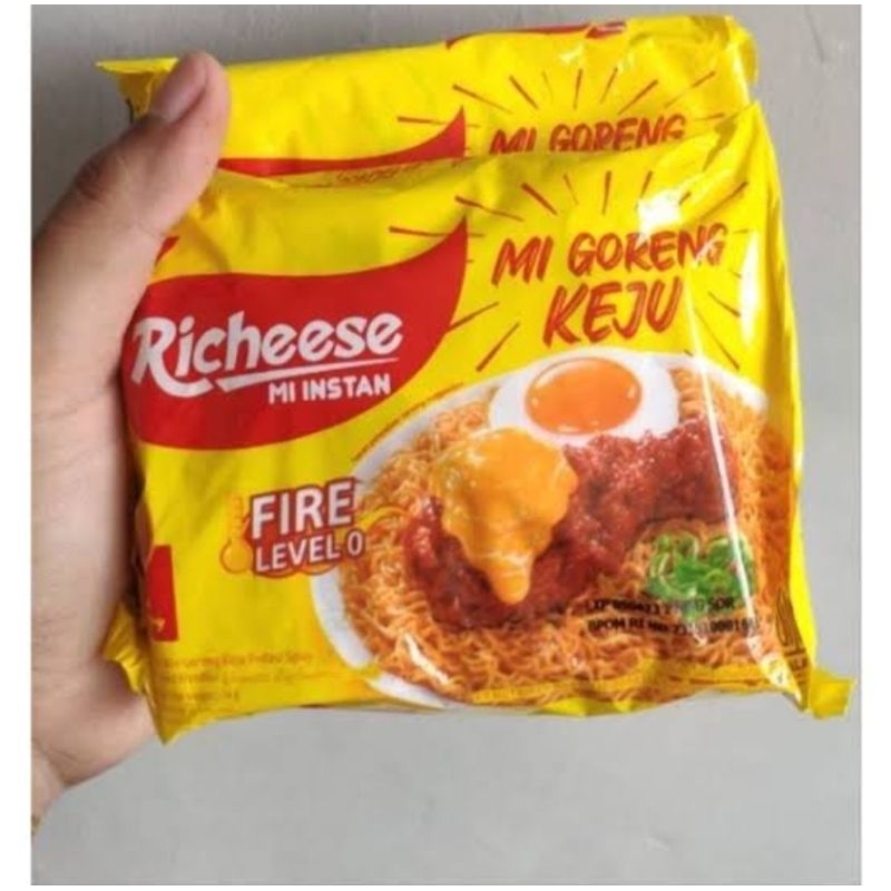 

MIE GORENG KEJU RICHEESE