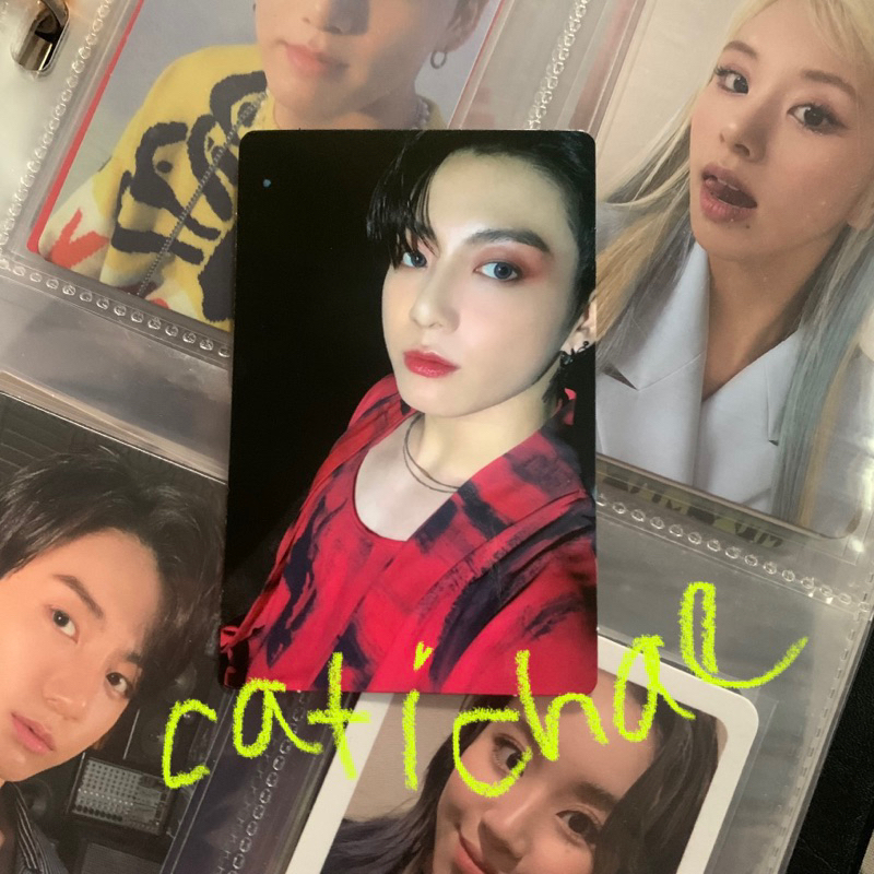 Photocard Official Jungkook MOTS ON E (Clue ver)