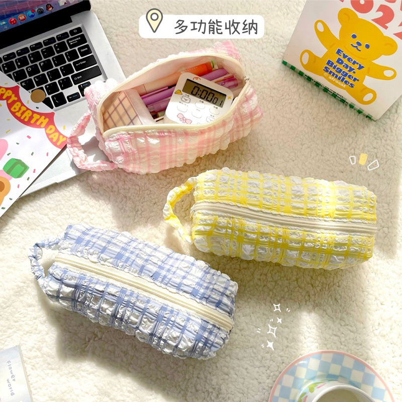Charly Makeup Pouch / Fluffy Pencil Case / Kotak Pensil Aesthetic / Kotak Pensil Viral / Korean Style Pencil Case / Skincare Pouch