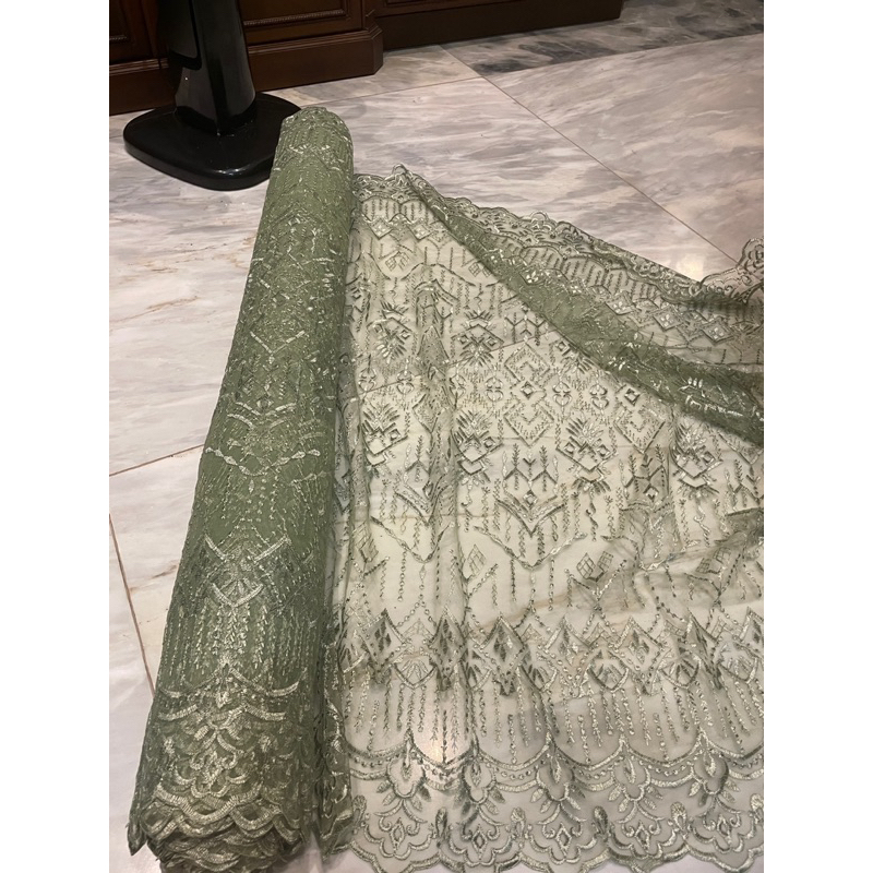 Kain Bahan Kebaya Gaun Pengantin Brokat Brukat Tile Bordir Etnik Madeline Warna Hijau Sage Green