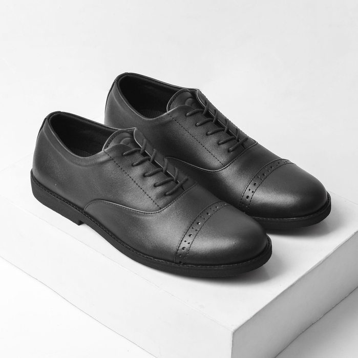 AMEDEO BLACK (KULIT ASLI) |ManNeedMe x Greata| Sepatu Pantofel Pria Formal Shoes Pantopel Kantor / Kerja PREMIUM ORIGINAL