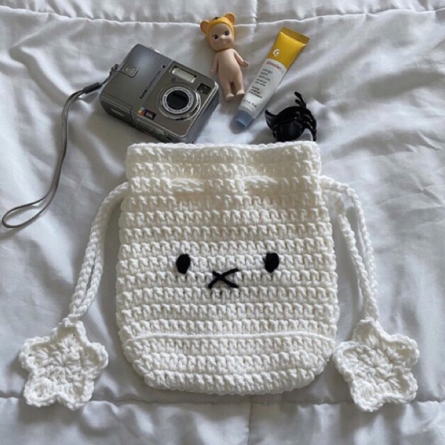 crochet miffy pouch