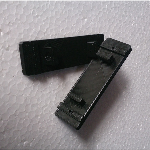 Dudukan baterai eksternal K-PARAD