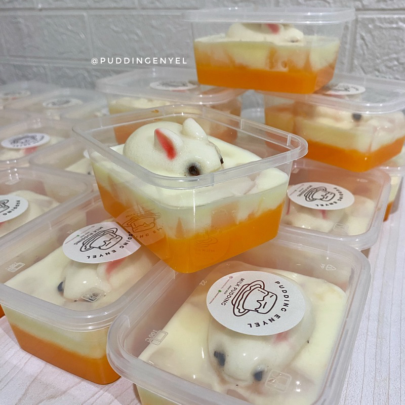 

PUDDING KELINCI / SOUVENIR ULTAH / PUDDING CUP MINI