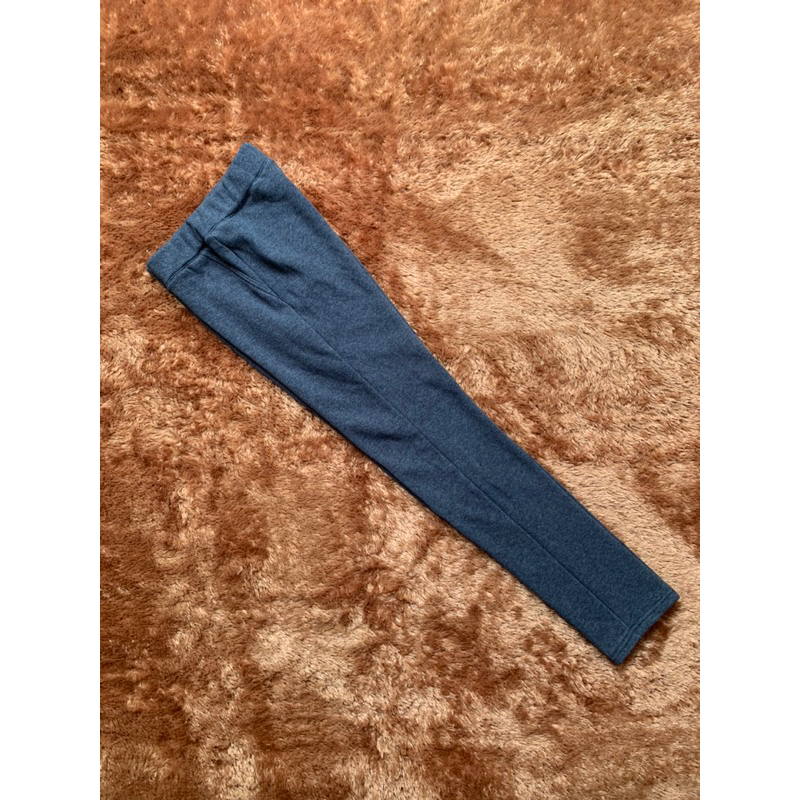 CELANA TRAINING GUGEN SECOND THRIFT