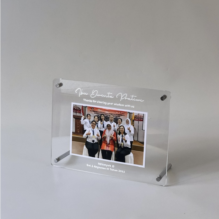 Double Frame Acrylic | Frame Akrilik, Custom Akrilik, Tropi, Kado Perpisahan