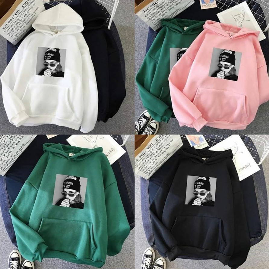 TERMURAH SWEATER HOODIE MOMENT GIRL CEWE KEKINIAN PUTIH