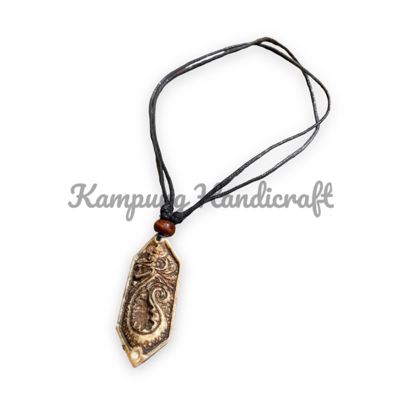 KALUNG LIONTIN UKIRAN NAGA