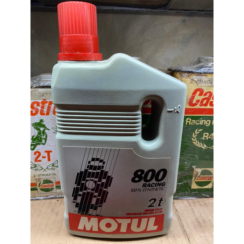 oli samping 2T motul 800