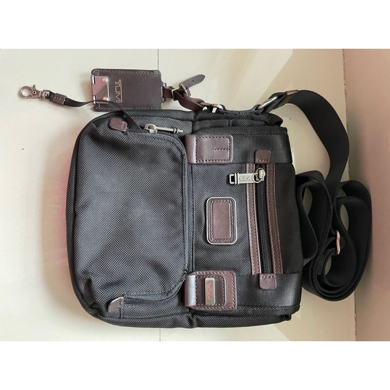 tumi bag for men preloved
