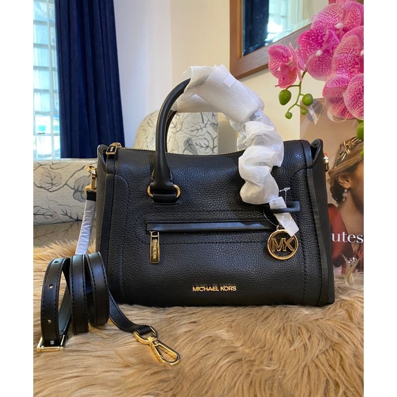 MK Carine Medium TZ Satchel Leather Black