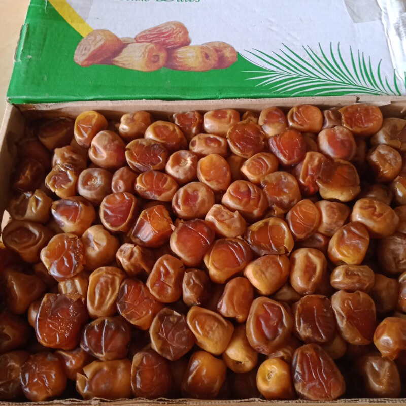 

Kurma Sukkari Al Qasim