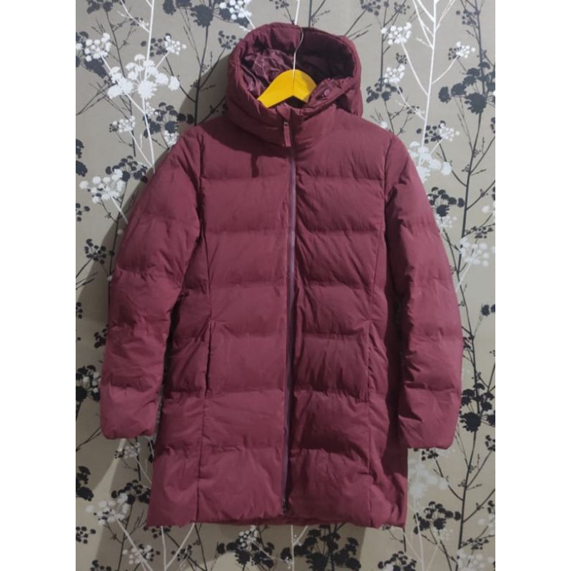 JAKET BULANG SEAMLESS UNIQLO