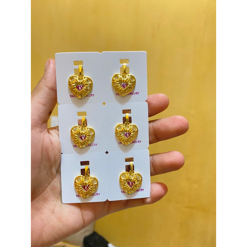 Liontin Love ukir tengah warna 24k