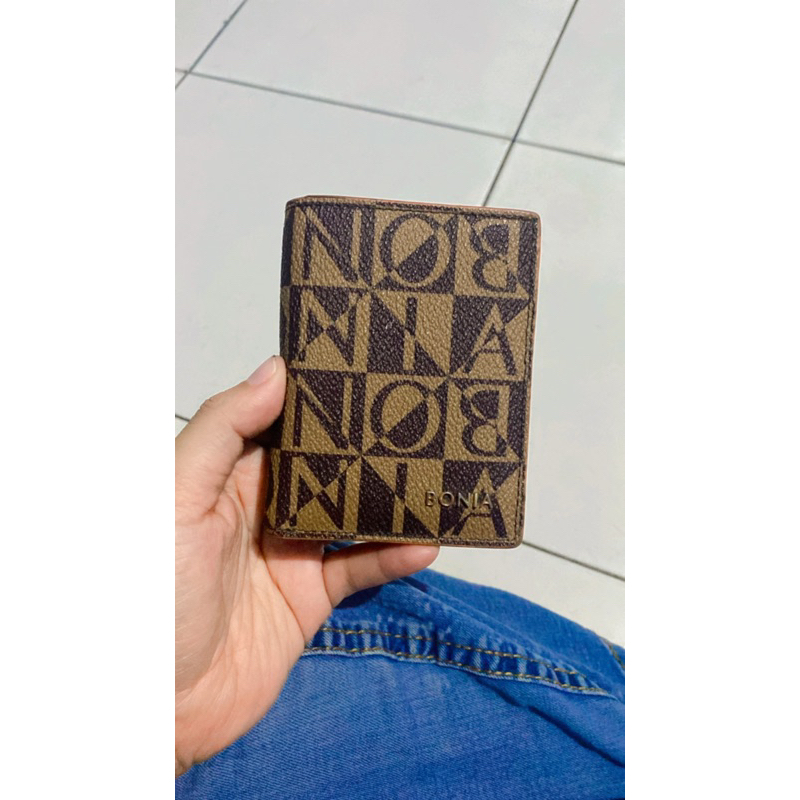 PRELOVED DOMPET KECIL BONIA ORIGINAL