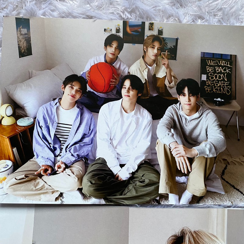 FANKIT TXT SEASON GREETING 2023