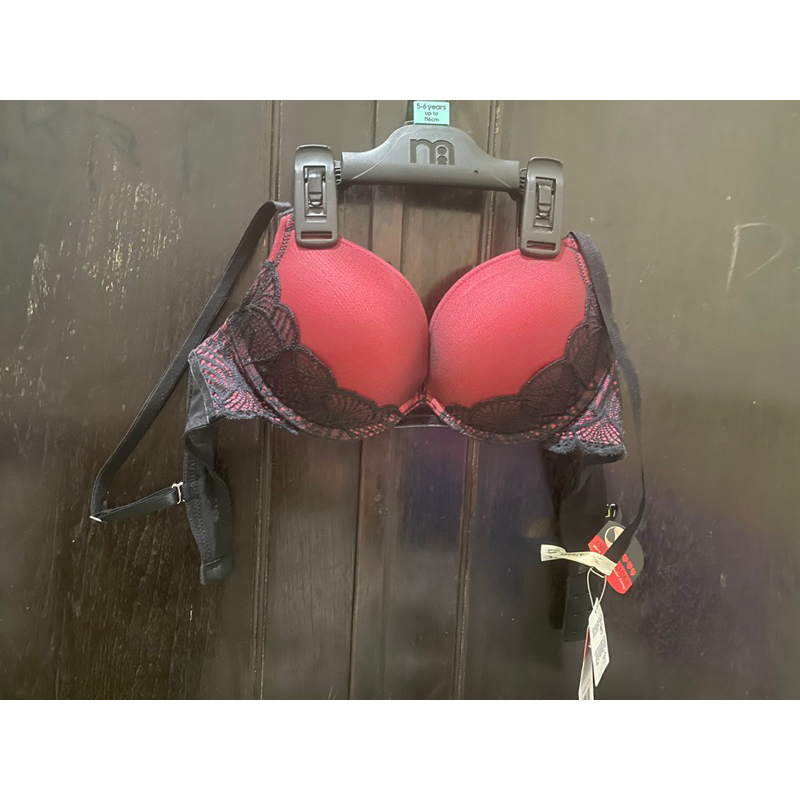 nw with tag sexy bra wacoal model push up dengan kawat masih baru