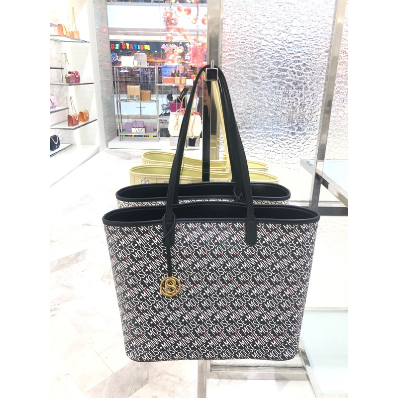 

NAME IT TOTEBAG BUTTONSCARVES