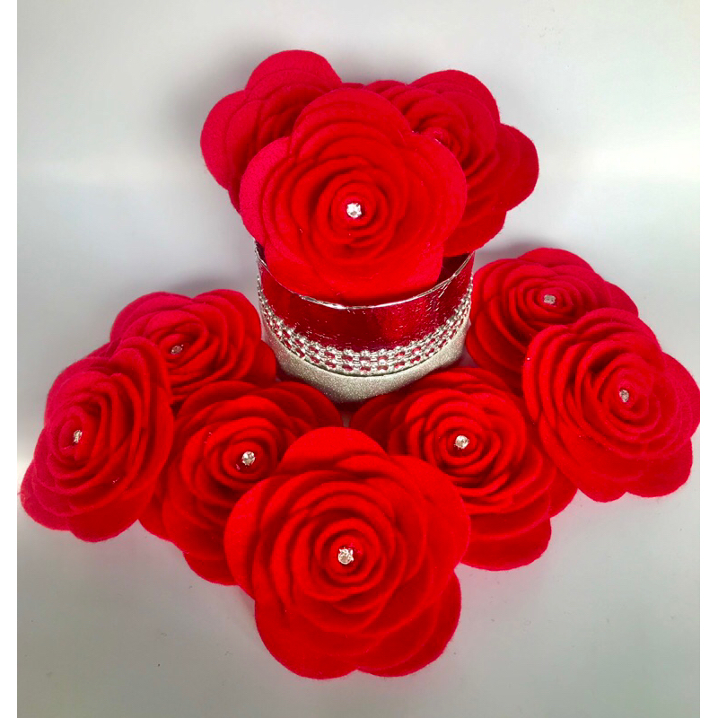 Bunga Mawar Merah Flanel