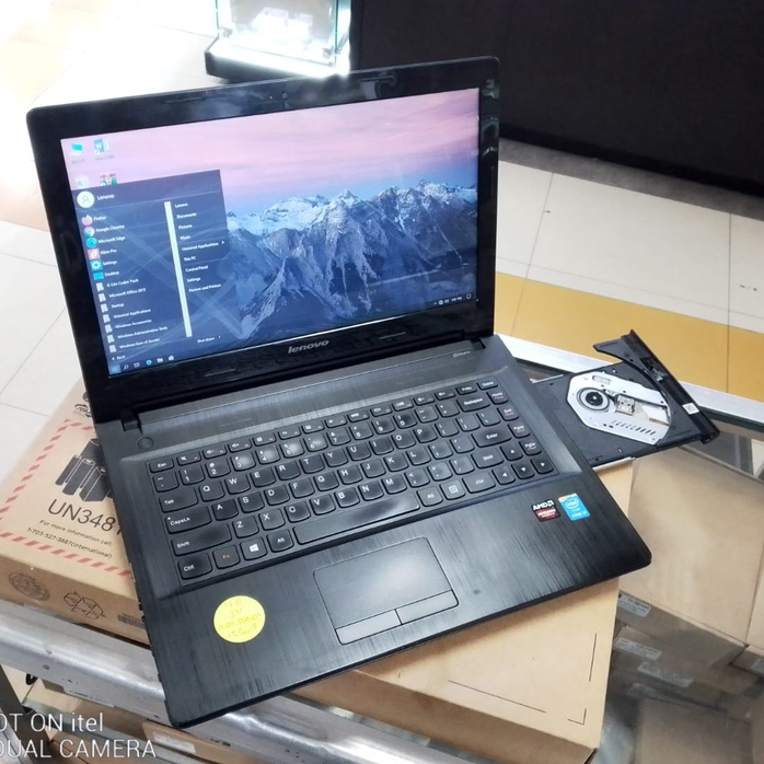 LAPTOP LEPTOP GAMING DESIGN LE CORE I3 RAM 8 GB SSD 256 GB 14 INCH VGA RADEON/NVIDIA 2GB SIAP PAKAI