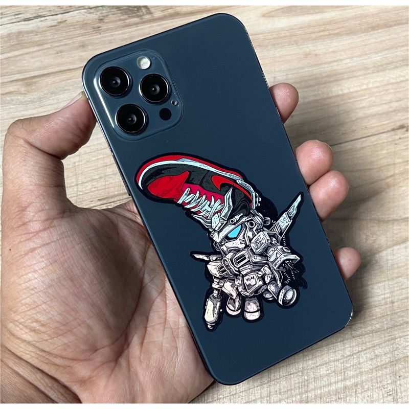 

Stiker Gundam Kepala Nike Versi 1