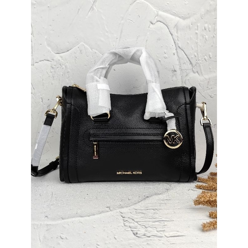 Michael Kors Carine Medium Black