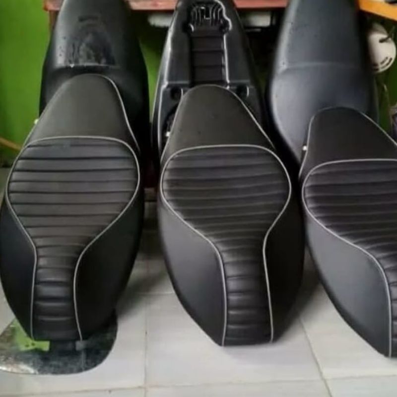 Kulit Cover Jok Lexi Custom Caferacer