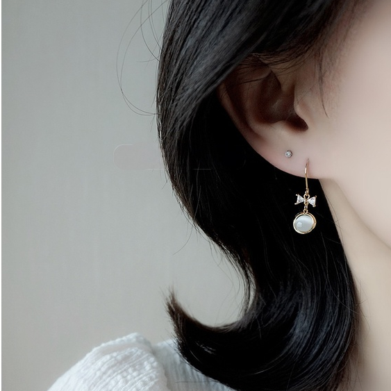 (Hello Girl)E11 Anting Mutiara Fashion Wanita Mutiara Putih Kecil Panjang Stud Earrings Import