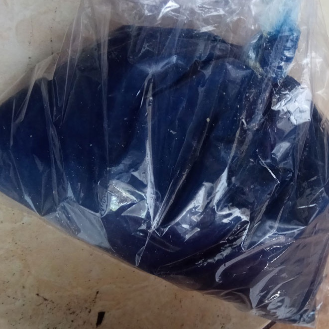 

MURAH WARNA BATIK ALAMI INDIGO PASTA 1 KG