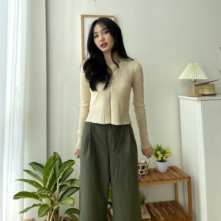 Kinna Basic Cardigan - Top Rajut Wanita - Atasan Knit Korea Wanita - Casual Top - Cardigan Vintage