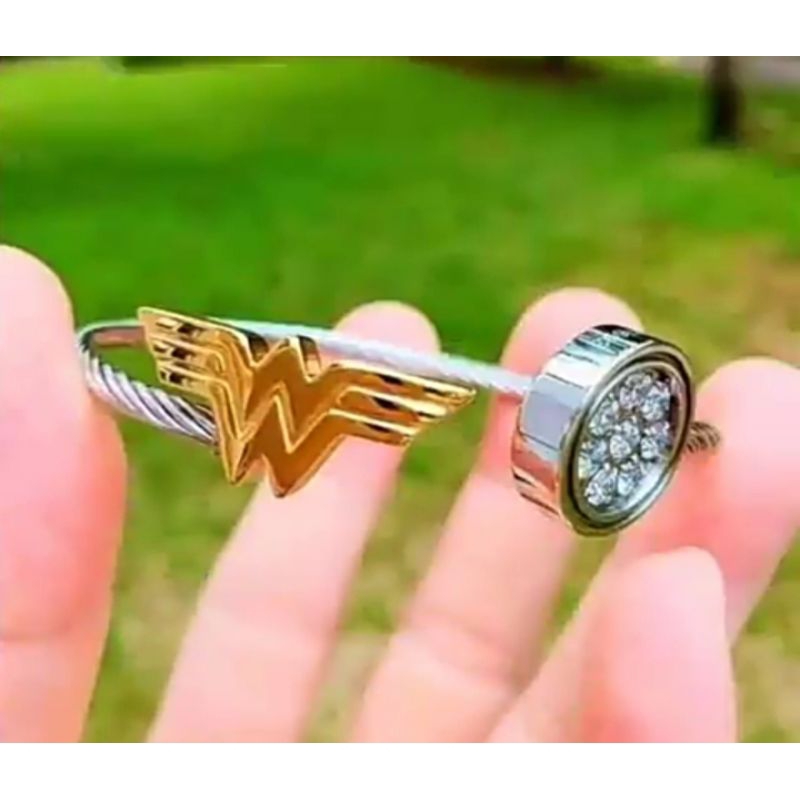 Gelang Wonder woman by MCI