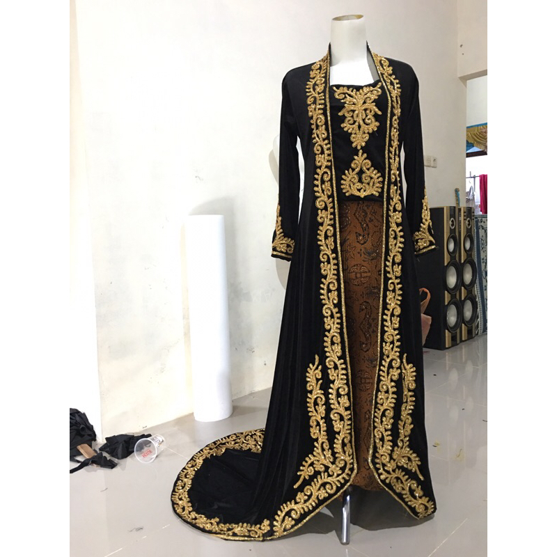 Kebaya kutubaru bludru payet
