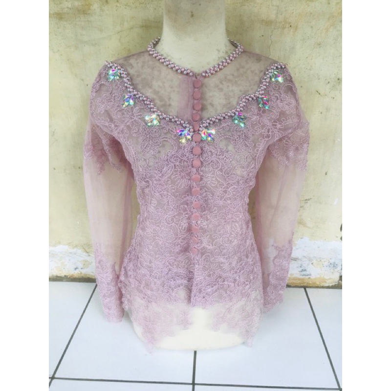 KEBAYA WISUDA (preloved)