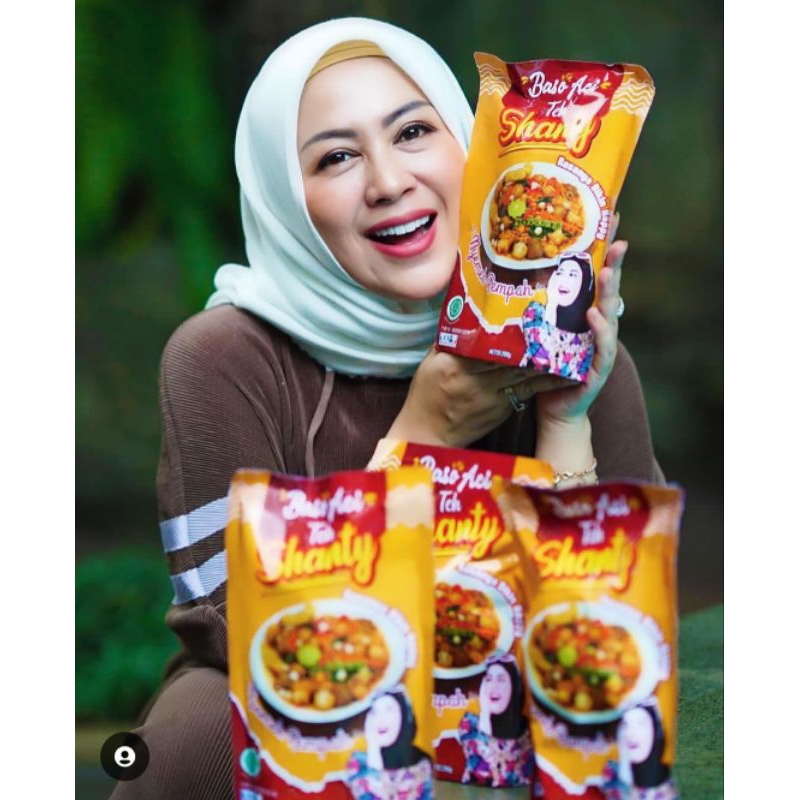 

Baso Aci Nyemek Teh Shanty / Mie Nyemek Rempah Teh Shanty