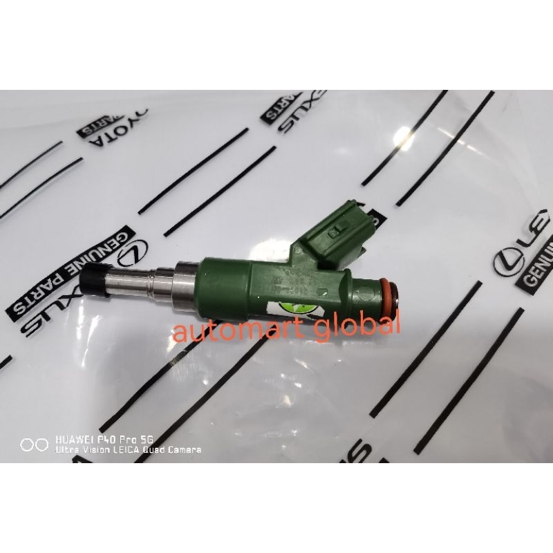 Nozzle injektor fortuner hilux innova bensin original 23250-oc010