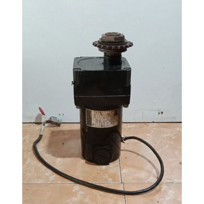 DC MOTOR GEARBOK 130V 1/12HP