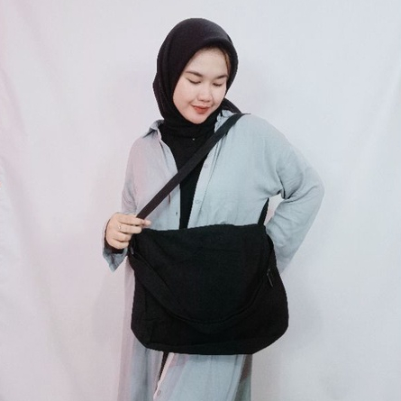 Rizkibag Mahalini Sling Bag kanvas