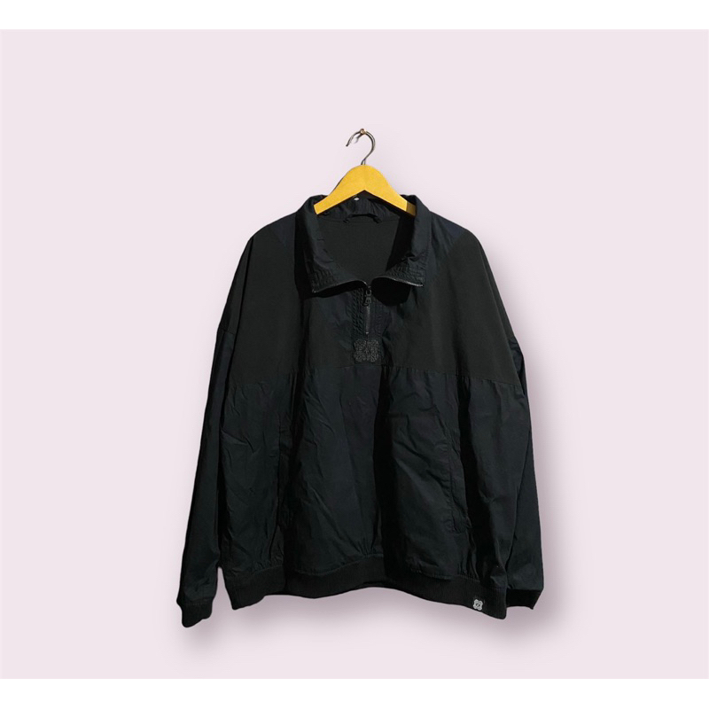 caugle jacket uniqlo + nike center