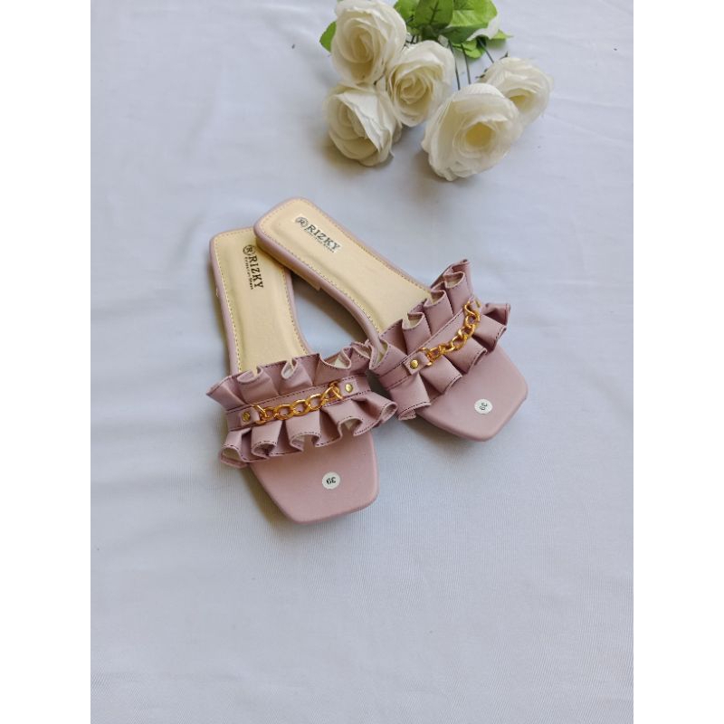 Sandal Slop Wanita Kerut Rantai/Sandal Slop kekinian