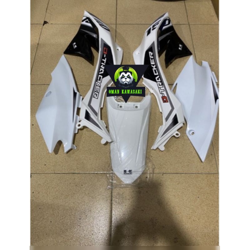 Full body dtreker bf body belakang klx dtracker bf ori sayap shroud tangki dtreker bf