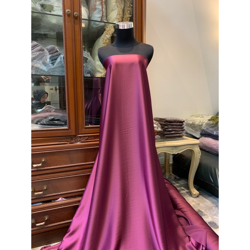 Bahan Satin Maxmara Silk Lux Original 100% Mewah Glossy Warna Burgundy Ungu Wine